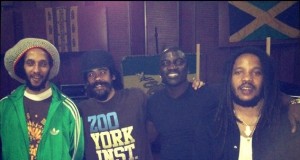 Akon-and-marley-brothers