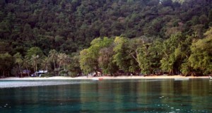 pantai gapang