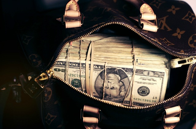 money-in-a-purse