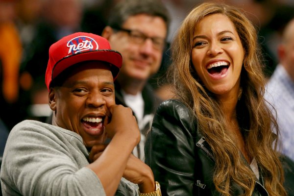 Bantah gosip, Jay Z selalu terlihat bersama di samping Beyonce | theweeklyobserver.com
