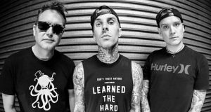 Blink 182 rilis single terbaru "Bored To Death" | altpress.com