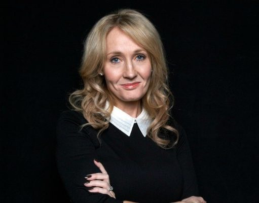 J.K. Rowling membantu fansnya bangkit dari kisah hidupnya