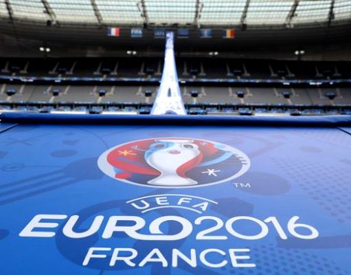 Stade de France akan menyambut laga pembukaan antara Prancis melawan Romania | mirror.co.uk