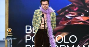 harry styles menang di grammy awards 2021