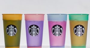 Starbucks Rilis Cangkir Yang Bisa Berubah Warna