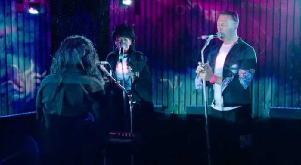 Coldplay Debut Lagu Terbaru Human Heart Di Festival Glastonbury 2021