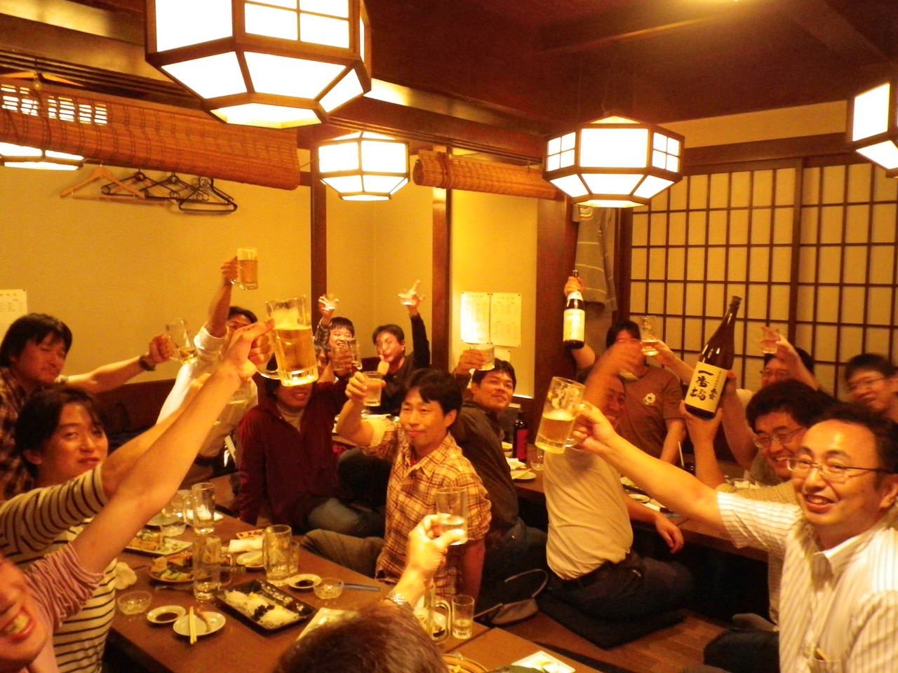 Tradisi Minum Bir di Jepang Selepas Ngantor Ternyata Ada Manfaat