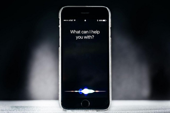 Ternyata Ini Alasan Google Assistant Hingga Apple Siri Memilih Suara Perempuan