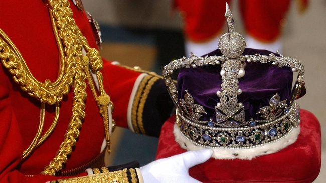 Mengintip Mitos dan Harga Warisan Kerajaan Inggris “Berlian Kohinoor”