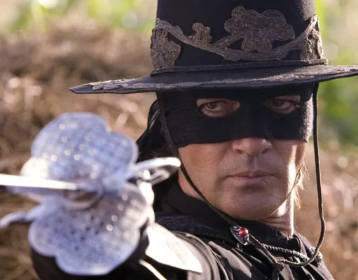 Antonio Banderas Siap Perankan Zorro Lagi Apabila Ada Tawaran