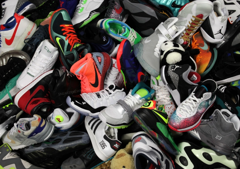 Penjualan Sneakers Menurn Selama Satu Tahun Terakhir