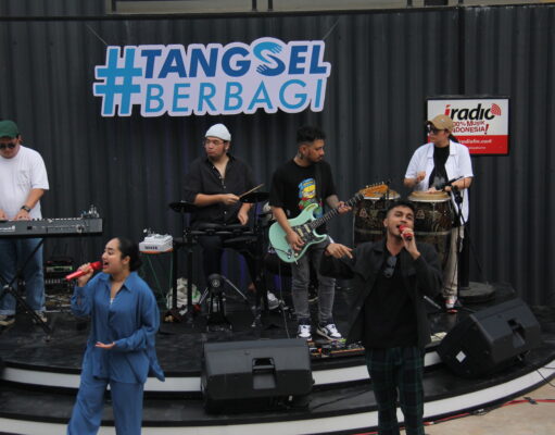 I-Radio Jakarta Bersama Tangsel Life Adakan Konser Amal 'Tangsel Berbagi'