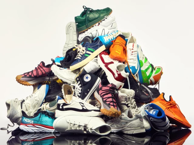 6 Brand Sneakers Ini Punya Koleksi Sepatu untuk Tren Lebaran!