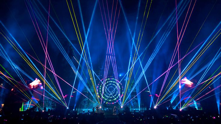 Dari Gelang LED Hingga AR, Ini Keistimewaan Konser Coldplay