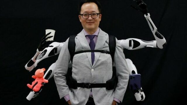 Jepang Pamerkan Lengan Robot Dr. Octopus