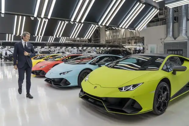 Lamborghini Mau Berhenti Produksi Supercar Bahan Bakar Bensin