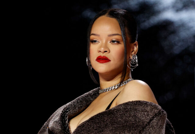 Lagu-Lagu Rihanna Cetak Rekor Baru Tanpa Adanya Album!