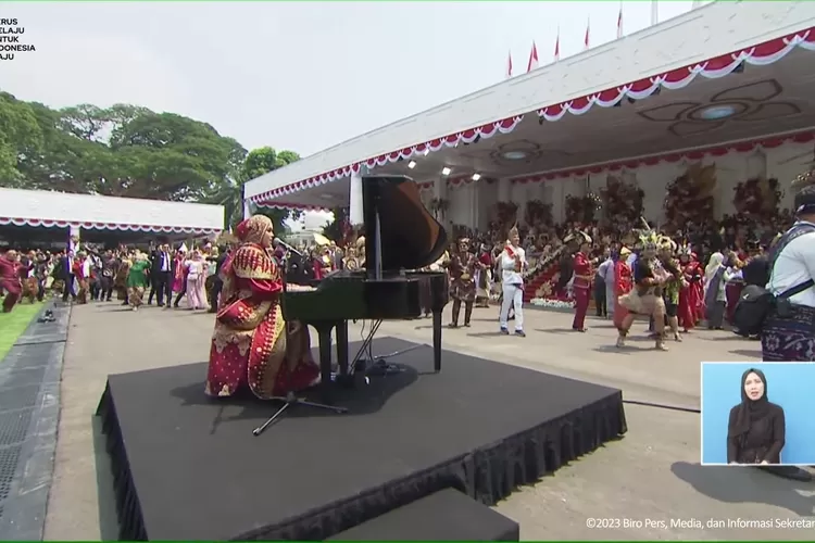 Putri Ariani Gemparkan Istana Negara, Nyanyi di HUT RI Ke-78