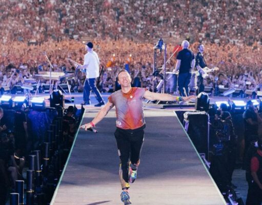 Ini Alasan Kenapa Coldplay Cuma Sehari Konser di Indonesia