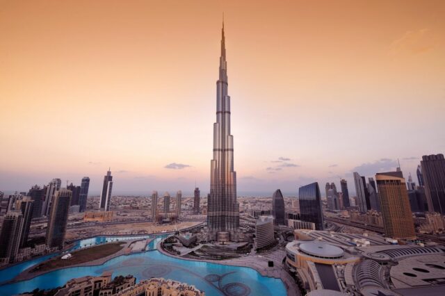 Rayain HUT RI Ke-78, Burj Khalifa Pasang Bendera Merah Putih