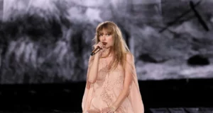 Taylor Swift Kasih Bonus ke Driver The Eras Tour Rp1,5 Miliar!