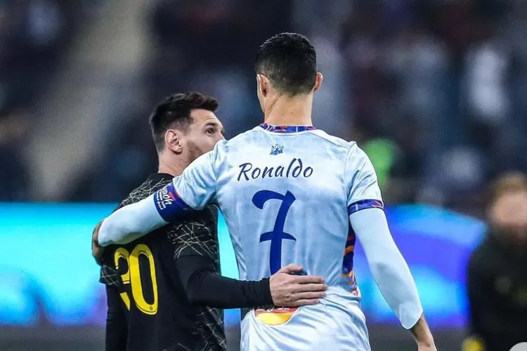 Ronaldo Minta Fansnya untuk Ga Benci Messi