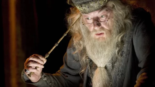 Pemeran Dumbledore di Harry Potter Meninggal Dunia