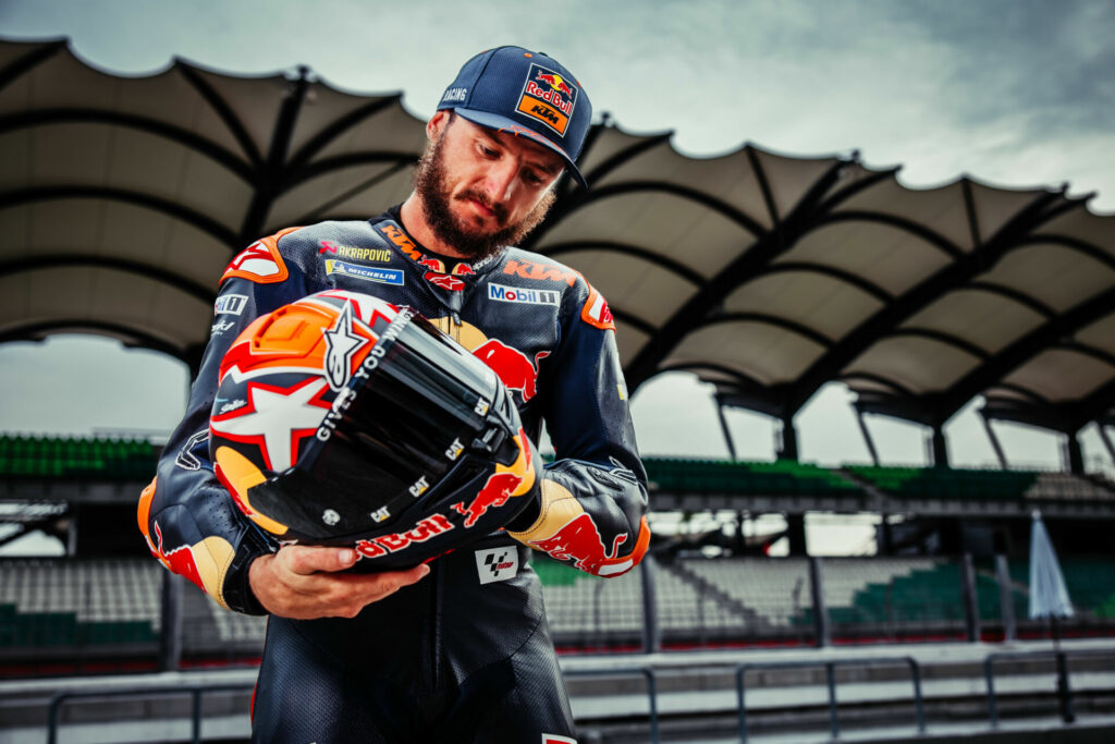 Intip 8 Brand Helm Paling Populer di MotoGP 2023